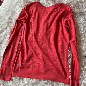 Lululemon orange mesh long sleeve shirt 4 6